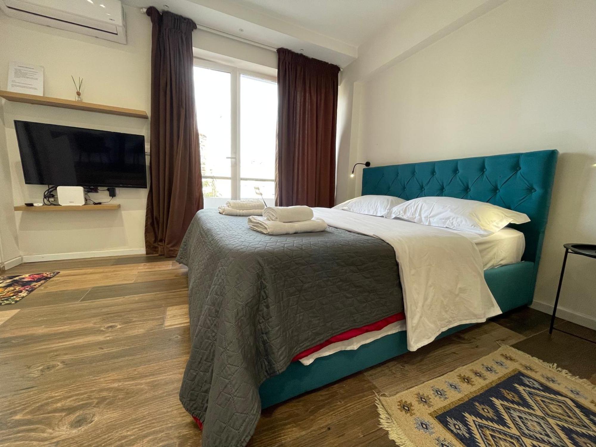 Boutique Central Studio Apartments Tirana Exterior foto